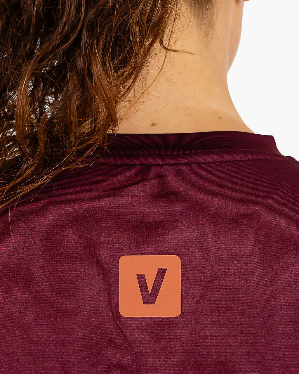 Velites Holo women's crop t-shirt back color_Pomegranate
