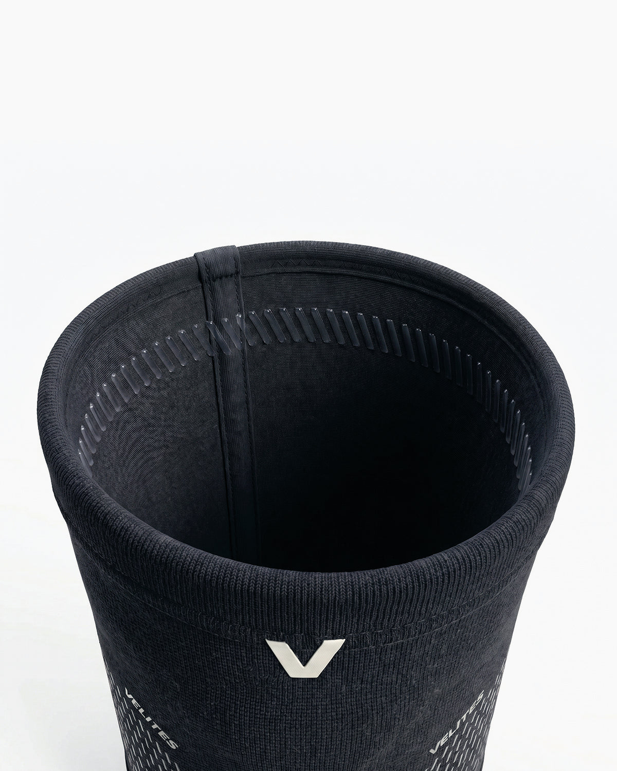 VELITES POWER 7 mm knee sleeve top detail black
