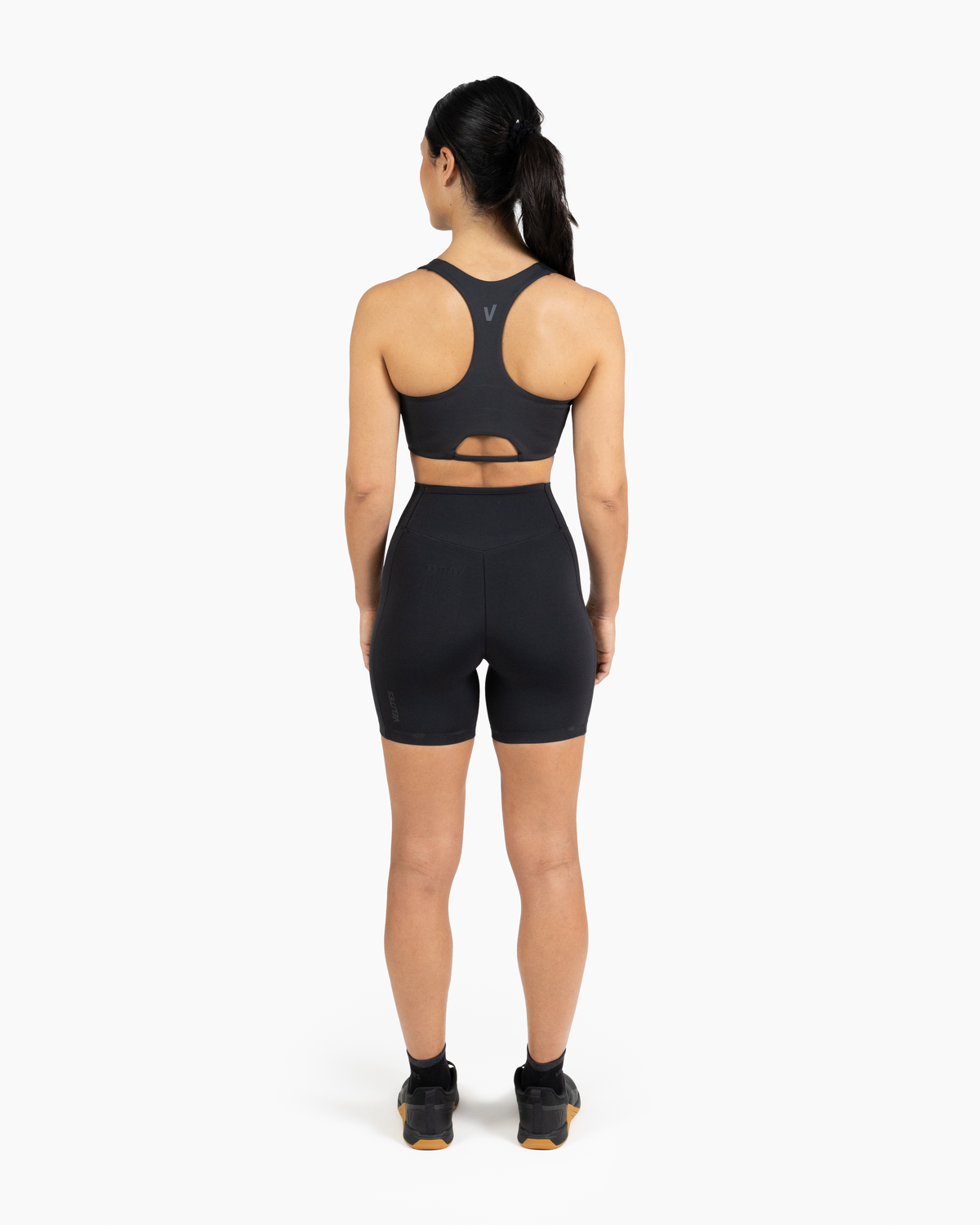 Low neck bra Holo Velites model back color_black