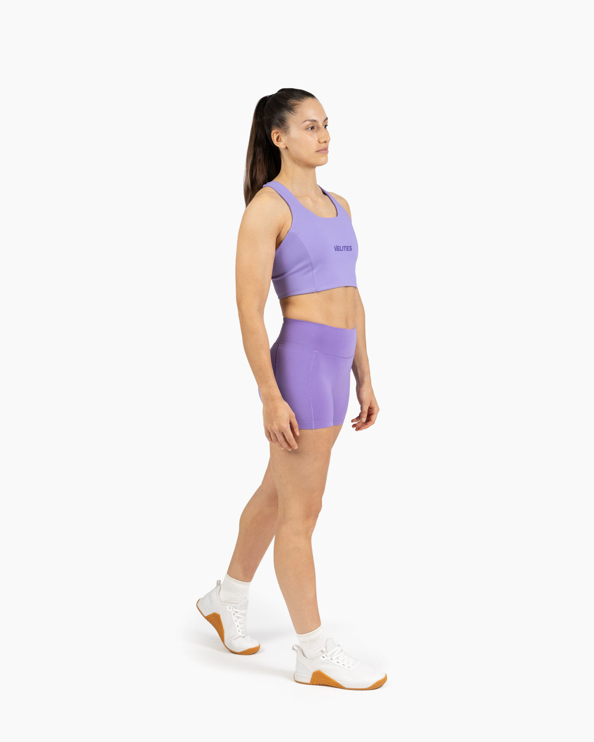 High neck bra Holo Velites female model exercising color_Wisteria